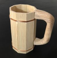 Tasse en bois rustique