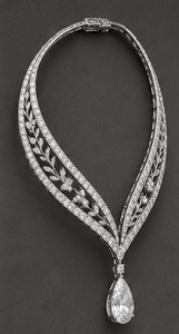 Collier en argent 925 plaqué or avec pendentif goutte d'eau en moissanite, bijou vintage pour femme, idéal pour une fête ou comme cadeau - Product Image 4