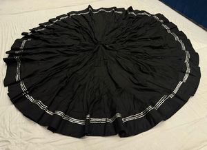 Falda Premium de Seda Romana Multi Kali con Diseño de 100 Kali, 15 Metros de Largo, Estilo Tradicional Festivo para Mujer - Product Image 2