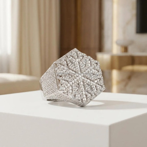 Anillo de Moissanita con Diseño de Estrella, Estilo Hip Hop, para Compromiso, Boda o Aniversario, Unisex, Plata de Ley - Product Image 1