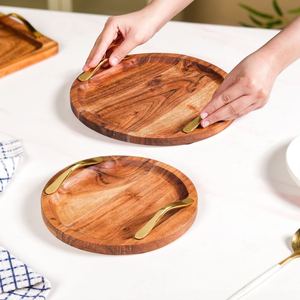 Juego de Bandejas Redondas de Madera de Lujo al por Mayor, Plato de Servicio para Hoteles y Restaurantes, Vajilla Elegante con Asa Dorada en Forma de Ola - Product Image 3