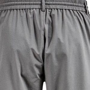 Shorts chino techniques pour hommes avec tissu extensible, coupe slim décontractée, légers, pour le golf, les voyages et le travail, fabricant en gros - Product Image 4