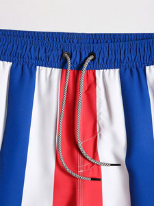 Shorts de Baño para Hombre, de Secado Rápido, con Rayas Rojas, Blancas y Azules, Cintura Media, Cordón Ajustable, Estampado por Sublimación - Product Image 3