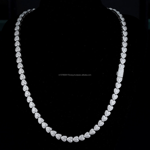 Collar de Plata de Ley 925 con Diamante Moissanita en Forma de Corazón, Diseño Enlazado Repetido, Joyería Elegante para Mayoristas y Minoristas - Product Image 1