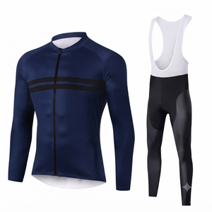 Ensemble de vêtements de cyclisme avec panneaux en maille respirante et tissu anti-humidité pour un confort de conduite maximal - Product Image 1