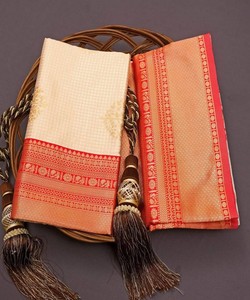 Traditional Indian Silk <b>Saree</b> With <b>Red</b> And Orange Border For Wedding Wear Women's Floor Length Sari Classic Design - Product Image 5