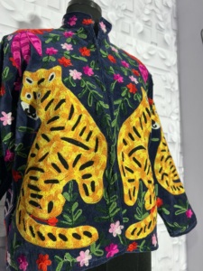 Veste d'hiver courte pour femme en velours brodée à la main |   Manteau décontracté vintage en coton biologique écologique à séchage rapide et amovible - Product Image 2