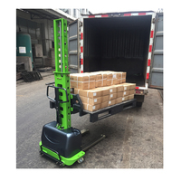 Chariot élévateur électrique portable à trois roues CJLIFT 500 kg avec empileur auto-chargeur pour usage industriel OEM