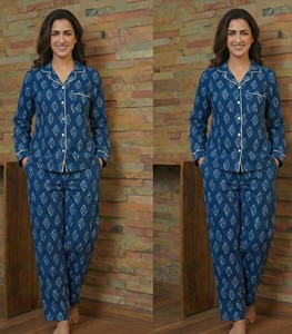 Conjunto de Pijama de Algodón Índigo Térmico de Jaipur con Estampado a Mano para Mujer, Ropa de Estar por Casa con Diseño Floral, Venta al Por Mayor - Product Image 5