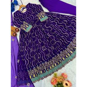 Vestidos de noche Elegante vestido Anarkali con bordado Trabajo para fiestas y ocasiones especiales Incluye Pent y Dupatta - Product Image 5