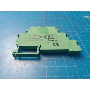 DEK-OV-5DC ติดต่อฟินิกซ์โมดูลรีเลย์อินเทอร์เฟซ24DC/3 2941361ชิ้นส่วนอุปกรณ์เซมิคอนดักเตอร์รุ่นเก่า - Product Image 1