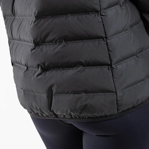 Women's <b>Thin</b> Breathable Waterproof <b>Puffer</b> <b>Jacket</b> with Custom Logo Winter Fashion Style Quilted Padded Low MOQ Warm Street Wear - Product Image 6