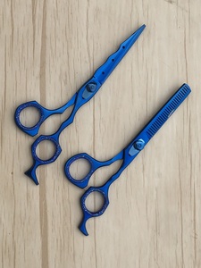 Ensemble de ciseaux à cheveux de qualité supérieure, 6,0 pouces, ciseaux professionnels pour barbier, outils de coiffure pour salon, outils de beauté, coiffure, pour droitiers - Product Image 6