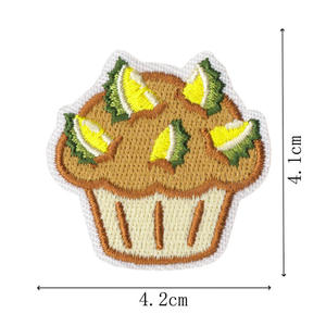 Vente en gros directe usine : Patchs brodés personnalisés thermocollants Soleil Lune Étoile, Badge en tissu brodé 3D pour chapeaux, sacs, vestes - Product Image 2