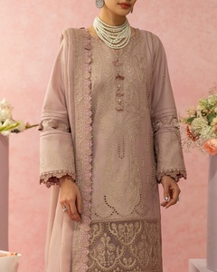 Magnifique Kurta Pakistanaise Formelle en Coton pour Toutes Saisons, Salwar Kameez Anti-Plis à Séchage Rapide pour Fêtes, Mariages et Diwali - Product Image 4