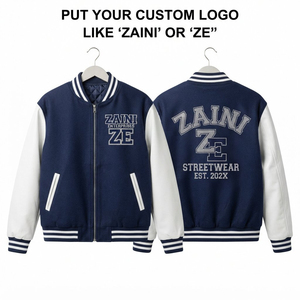 เสื้อแจ็คเก็ตบอมเบอร์กันน้ำระบายอากาศได้ดี พรีเมียม 500 GSM สีกรมท่า แต่งแถบสีขาว ปักโลโก้แบบแอพพลิเค่ตามสั่ง เสื้อแจ็คเก็ตวาร์ซิตี้สำหรับทุกเพศ - Product Image 1