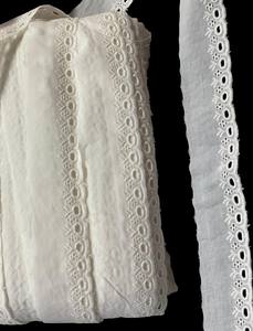 Bordure en dentelle brodée en coton blanc à œillets – Motif floral ajouré étroit pour Kurtis, robes, vêtements pour bébés et projets DIY – Meilleures ventes - Product Image 4