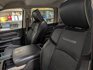 LARAMIE DUALLY 4WD 2020 USADO EN EXCELENTES CONDICIONES, 3500, DE GRAN RESISTENCIA - Product Image 4