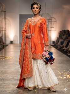 Conjunto de Kurti Sharara de seda bordada naranja con Dupatta |   Traje Étnico Pakistaní Indio para Mujer, para Bodas y Fiestas - Product Image 2