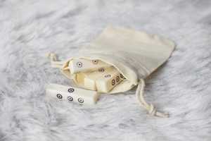 High Quality Handmade Bone <b>Dice</b> <b>Set</b>: Domino Style, Natural White Bone (40mm) - Product Image 4