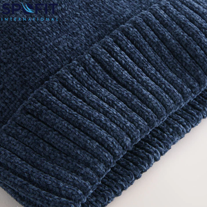 Gorro de punto cálido de invierno al por mayor, gorro escolar personalizado con estampado a la moda para hombre y mujer, gorros de Jacquard de diseño personalizado - Product Image 5