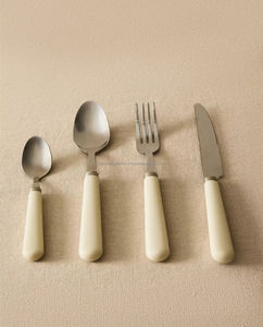 Dernier modèle Ensemble de couverts de cuisine moderne Meilleure vente Décoration de salle à manger Métallique Eco Friendly Argent Polonais Ensemble de couverts faits à la main - Product Image 6