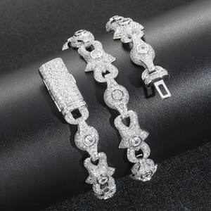 Collar de Cadena con Diamantes Engastados Personalizado, el Más Vendido, con Acabado Premium para Eventos de Moda Urbana y Estilo de Celebridades - Product Image 1