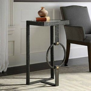 Table d'appoint carrée compacte en métal avec étagère de rangement pour chambre à coucher moderne, meuble utilitaire de chevet - Product Image 4