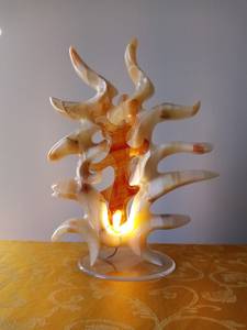 Lampe Sculptée en Onyx Pleine Lune, Pierre Naturelle Faite à la Main, Décoration d'Intérieur Unique, Éclairage Ambiant, Idée Cadeau Zen - Product Image 2