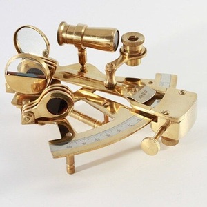 Sextante Náutico Coleccionable para Cabina de Capitán, Ideal para Exhibición Náutica, Decoración con Temática Marina y Espacios Costeros - Product Image 2