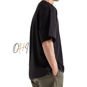 Camiseta Negra de Corte Regular para Hombre, Personalizada OEM, 100% Algodón, Estilo Urbano, Cuello Redondo, Informal, Ecológica, Transpirable, 230g - Product Image 2