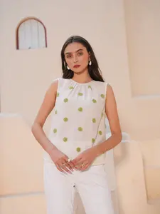 Chaleco Bordado Beige de Diseño Elegante, Top de Poliéster con Cuello Barco, Ropa Casual para el Día a Día, para el Hogar, Viajes y un Estilo Cómodo - Product Image 5