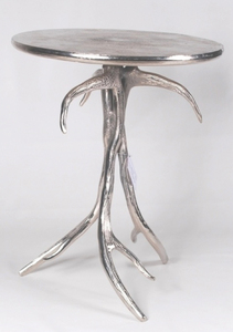 Taburete Decorativo Triangular Ecológico Contemporáneo, Taburete de Bar Ligero con Forma Geométrica, Acabado en Latón Antiguo para Sala de Estar - Product Image 6