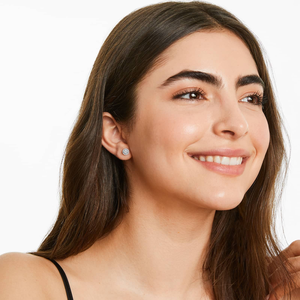 Boucles d'oreilles clous en argent 925 et moissanite, forme ronde brillante, bijoux fins élégants, cadeau idéal pour anniversaire et mariage - Product Image 5