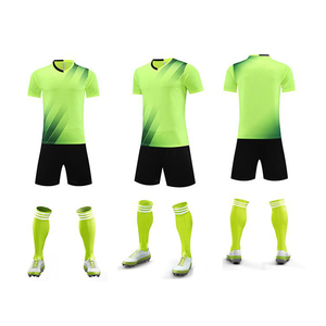 Conjunto de Uniforme de Fútbol para Adultos, Camiseta y Pantalones Cortos Básicos, Transpirables, Casuales de Verano, para Entrenamiento de Equipo, Antibacterianos, con Logotipo Personalizado - Product Image 2