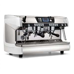 Auténtica Máquina de Espresso Comercial Nuova-Simonelli Aurelia II de 3 Grupos T3, Nueva - Product Image 1