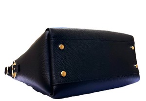 Royaa Handmade Genuine Leather Tote Bag for Women <b>Large</b> <b>Black</b> Zipper Closure Single Shoulder Strap Luxury Water Resistant - Product Image 2