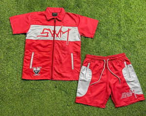 ชุดเซ็ตแจ็คเก็ตและกางเกงขาสั้นไนลอน 2 ชิ้นสำหรับผู้ชาย คุณภาพสูง กันลม สไตล์สตรีทแวร์ มีฮู้ด รับผลิตแบบ OEM - Product Image 4