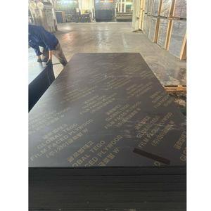 Panneaux de contreplaqué modernes de haute qualité, revêtement filmé imperméable pour coffrage en béton, du fabricant vietnamien Asean Wood, meilleur prix - Product Image 1