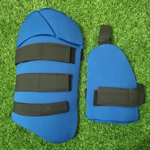 Protège-cuisses de cricket en PU, double couture, légers, ajustés, pour la course et le sport, protections de sécurité pour équipes, vente en gros OEM - Product Image 1
