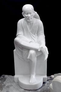 Estatua de Sai Baba en Mármol Blanco de Makrana - Product Image 2