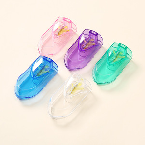 Coupe-pilules portable et boîte de rangement en plastique transparent bleu rose pour l'organisation des médicaments - Product Image 3