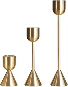 Support à bougie en métal design, élégant, pour table, pièce d'appoint intérieure pour la maison - Product Image 5