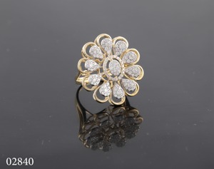 แหวนแต่งงานดอกไม้ป่าแสนโรแมนติก ทองคำแท้ 14K เพชรเพาะเลี้ยงในห้องปฏิบัติการรับรองโดย IGI ชุดของขวัญเจ้าสาวสุดหรูสำหรับเธอในวันแต่งงาน - Product Image 4