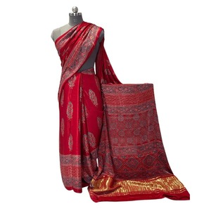 Sari de Algodón y Seda Tejido a Mano con Estampado Ajrakh, Teñido Natural, Ropa Étnica Tradicional para Mujer, Disponible para la Venta - Product Image 6