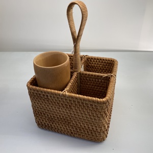 Nuevo modelo de cesta al por mayor para almacenar tazas u objetos hechos de ratán natural cuadrado, con 4 compartimentos, asas convenientes - Product Image 3