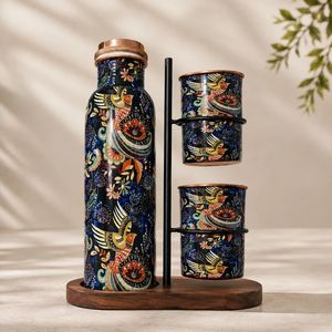 Botella de Agua de Cobre con Diseño Floral de Pavo Real y 2 Vasos, Diseño Clásico, Reutilizable, Portátil, para Uso en Exteriores y Oficina - Product Image 3