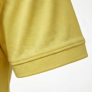 Vente en gros de polos pour hommes sur mesure avec logo imprimé, nouveau design, couleur unie, tissu tricoté, fabriqué au Pakistan - Product Image 6