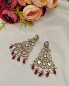 Designer Antique Gold Plated Kundan <b>Necklace</b> Set Bead Drops <b>Statement</b> <b>Necklace</b> Set with Matching Drop Earrings For Wedding Party - Product Image 4