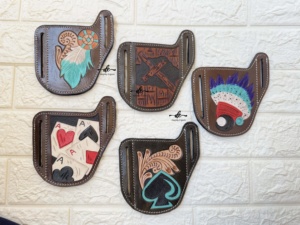 Porte-couteau en cuir véritable de l'Ouest Fourreau de couteau usiné avec plumes peintes à la main Housse de couteau Étui de transport - Product Image 6